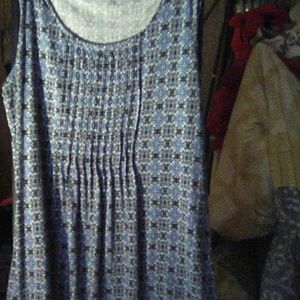 Summer tank top only been worn a handful of times